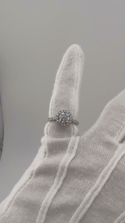 Diamant Halo-Ring 1,52 ct I/VS2 – 18 kt Weißgold